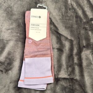 NWT Stance socks studio sleeve yogi camo sleeve mauve one size